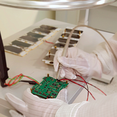 Разработка бортовой спутниковой аппаратуры для автоматизации различного рода орбитальных экспериментов